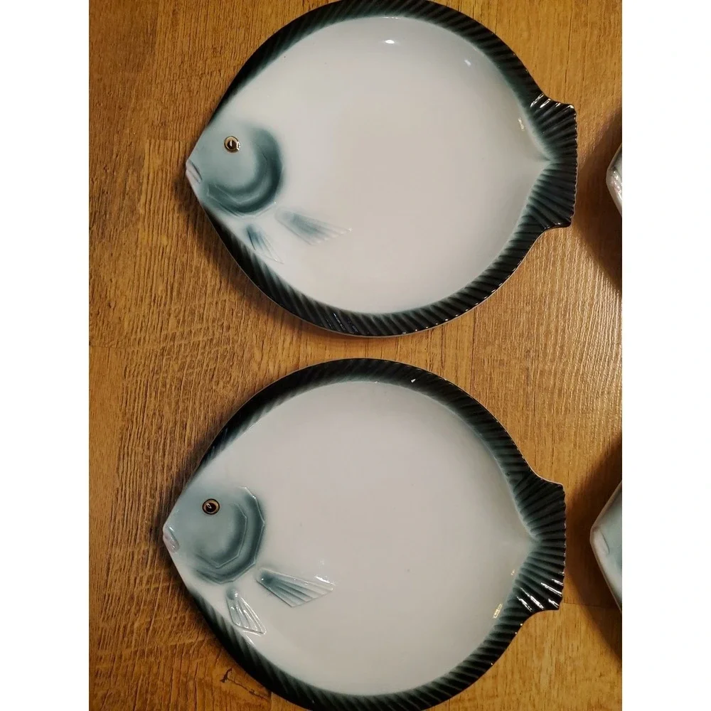 Vtg Ucagco Japan Fish Plate SET OF 4 8